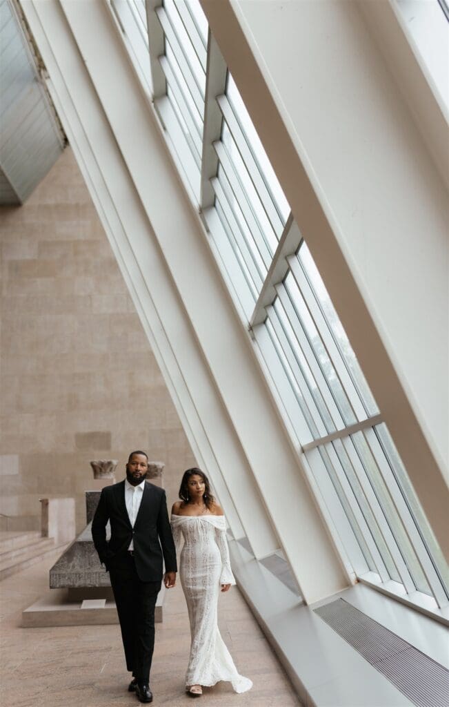 This Engagement Session in NYC Proves Rain Can Be the Main Character