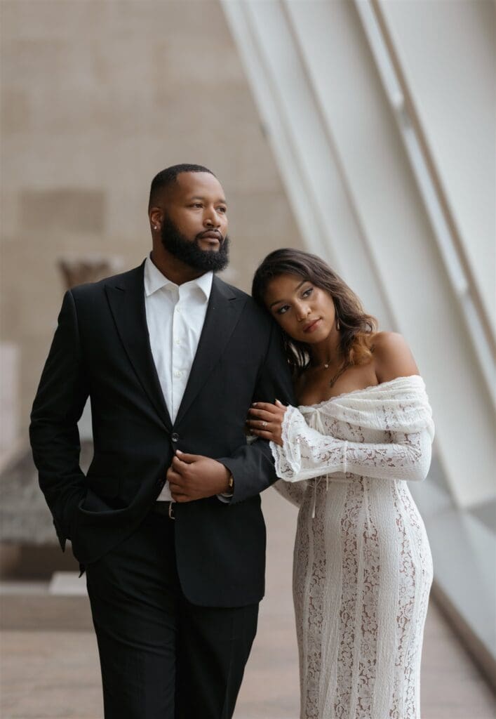 timeless couple session at the MET
