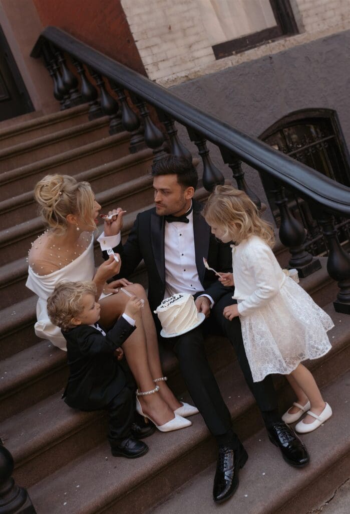 Just Married In Manhattan: A Sweet NYC City Hall Elopement