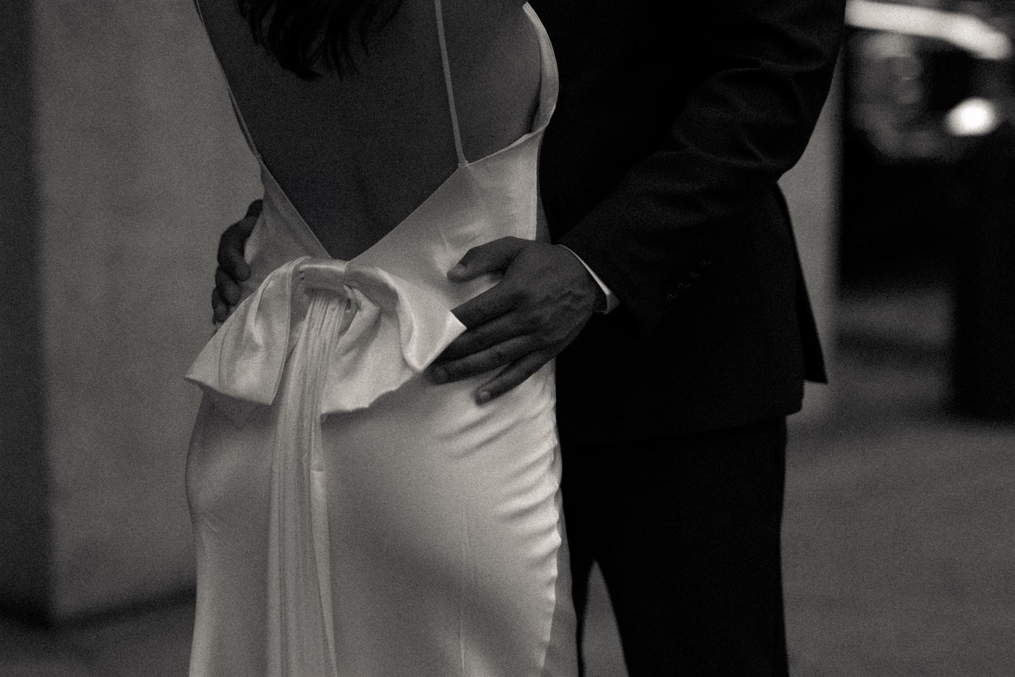 From the UK to New York: A Chic NYC City Hall Elopement You’ll Want to Copy
