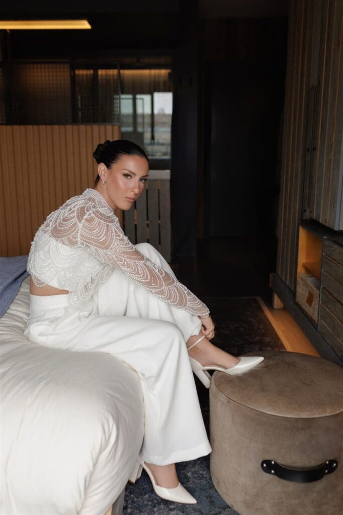 bride getting ready for her ceremony