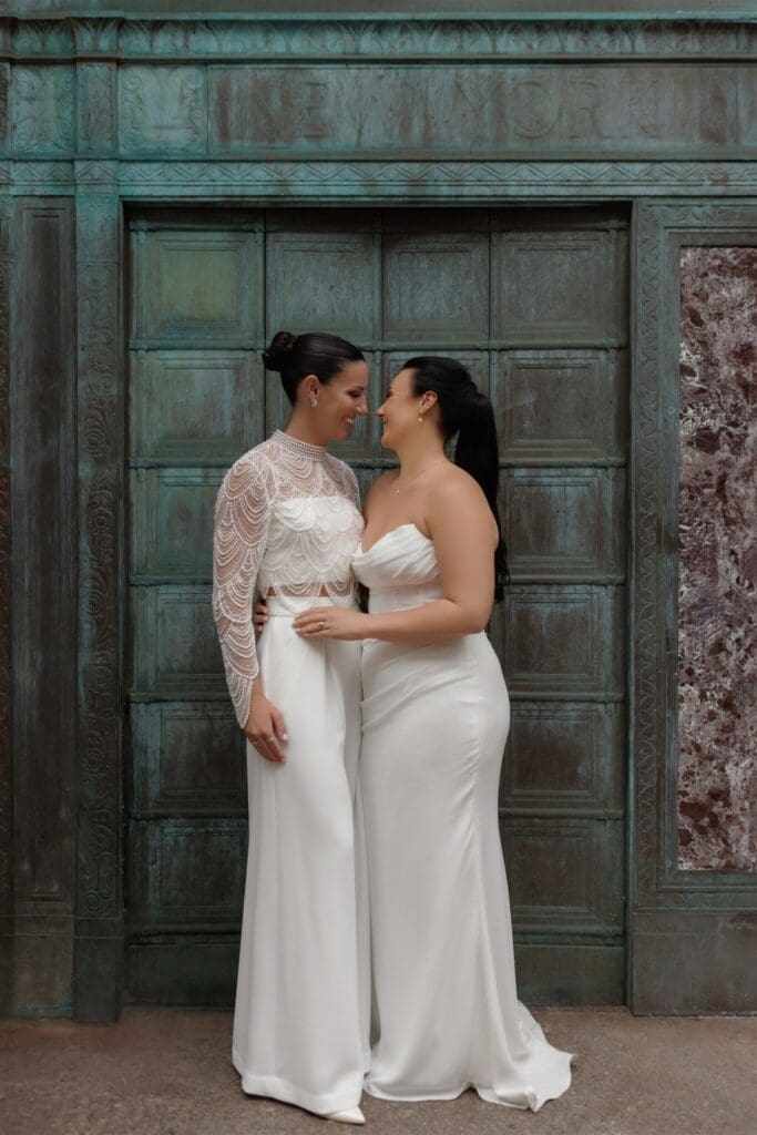 From Brooklyn Views to Ruby’s Cafe: Jess & Amy’s Manhattan City Hall Elopement