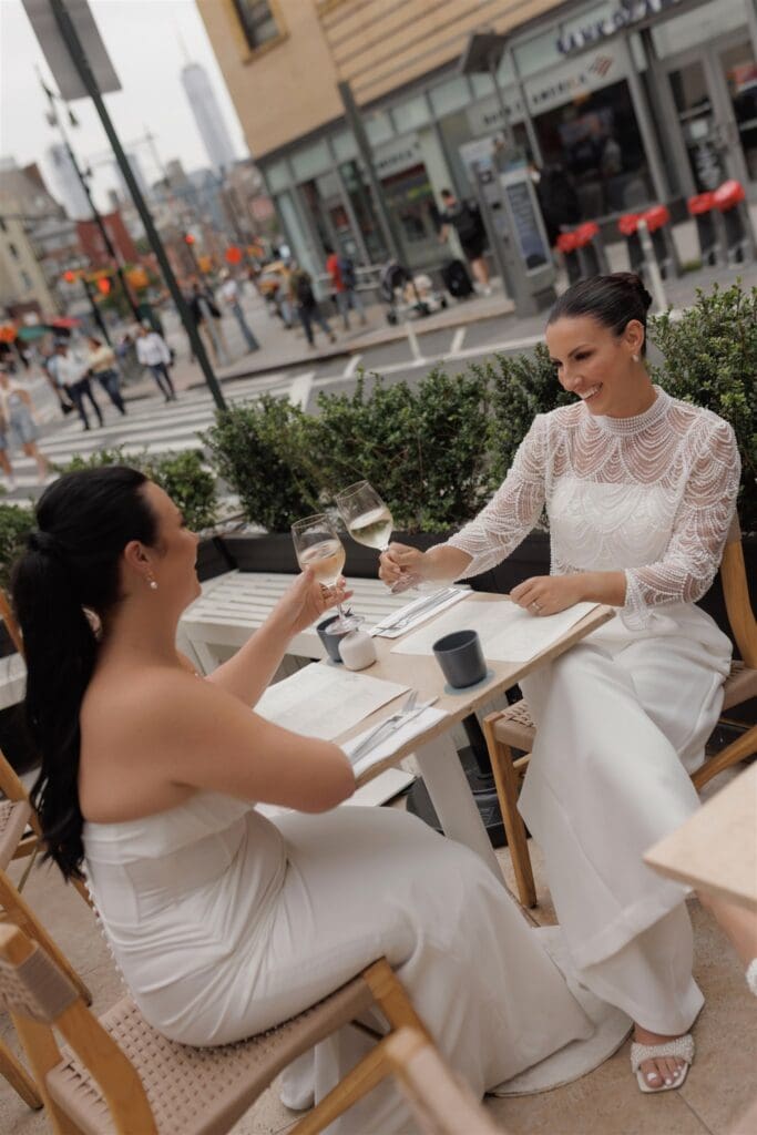 From Brooklyn Views to Ruby’s Cafe: Jess & Amy’s Manhattan City Hall Elopement