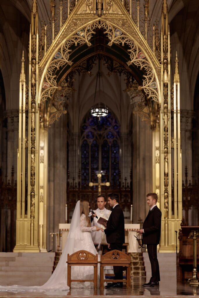 Austin & Krystal’s Classic Manhattan Wedding with a Modern Twist