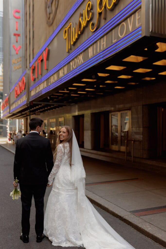 Austin & Krystal’s Classic Manhattan Wedding with a Modern Twist